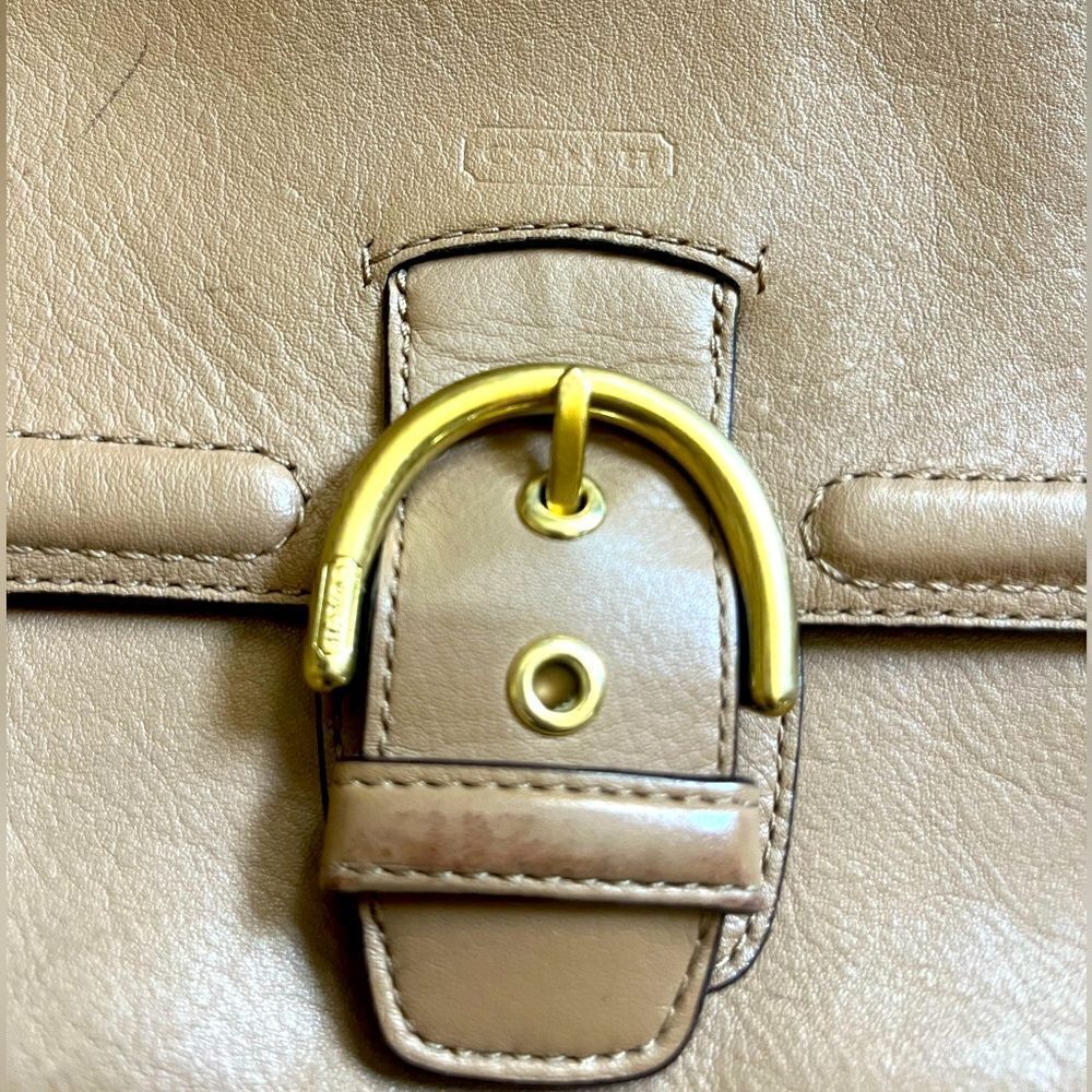 Vintage coach purse - Picture 2 of 9